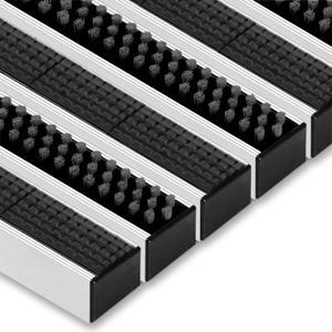 Floor-Mat B+G schwarz Kombination Höhe 22 mm
Bürste 3-reihig+ Gummiprofil