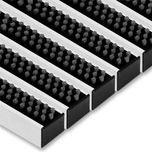 Floor-Mat  B schwarz 22 mm mit dreireihigem
Bürstprofil (Schmutzfangmatten in Alu)